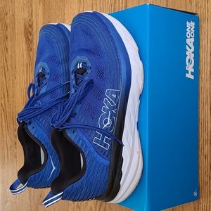 Men's HOKA One One size 11 WIDE